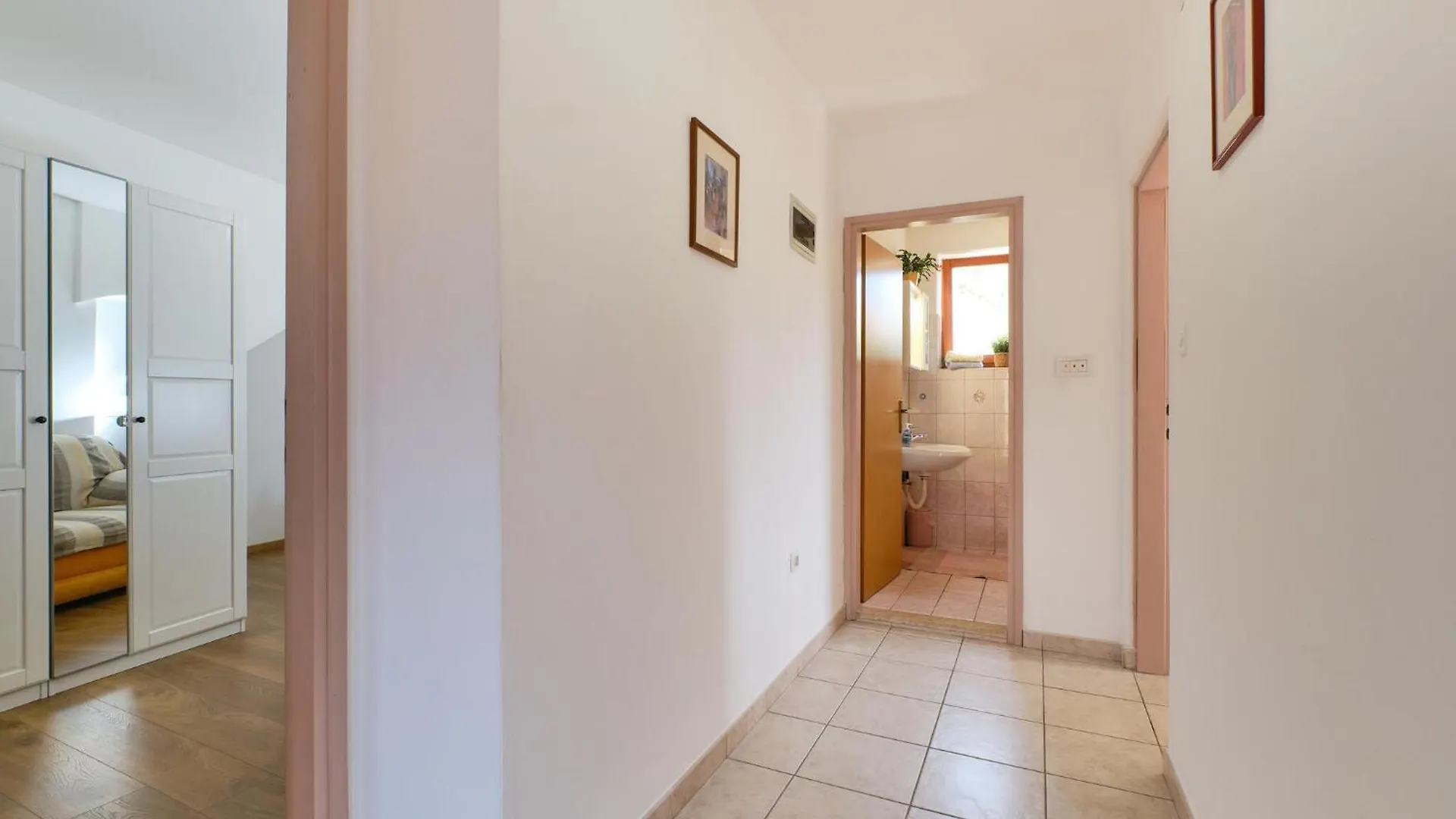 Awesome Apartment In Mali Losinj With Wi-Fi