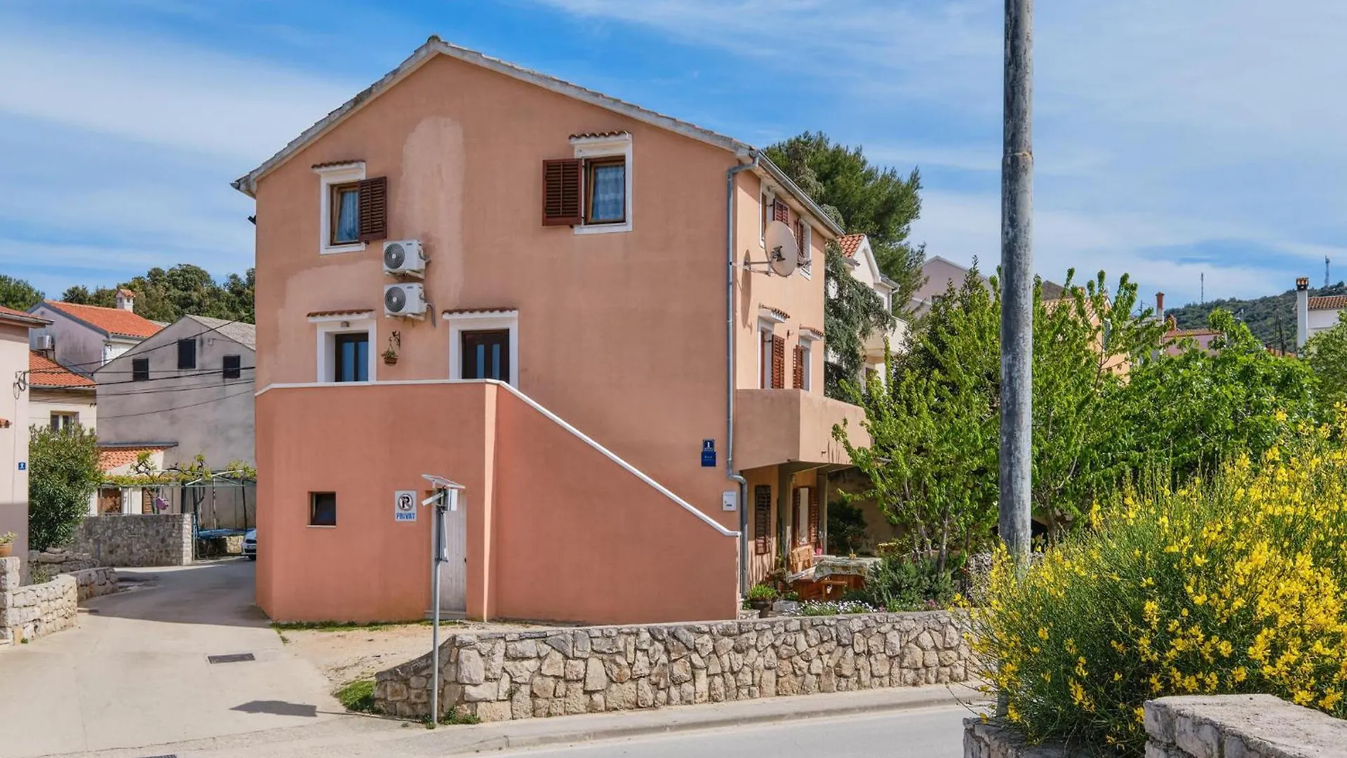 Awesome Apartment In Mali Losinj With Wi-Fi